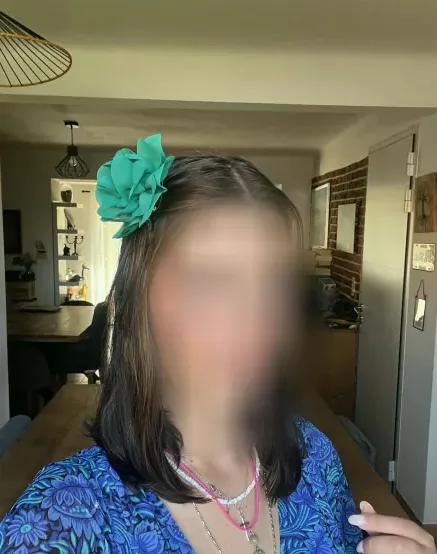 Ailsa, 23