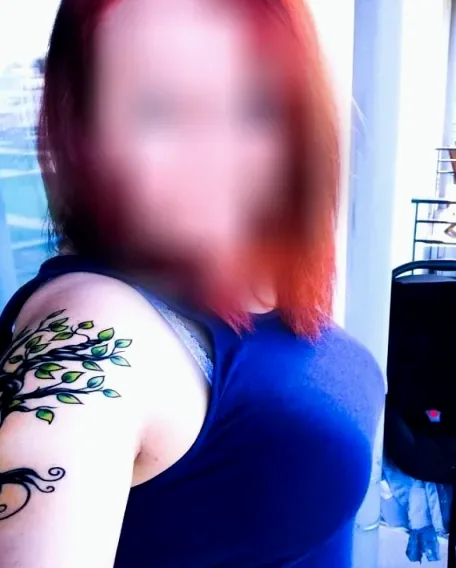 Bethan, 38