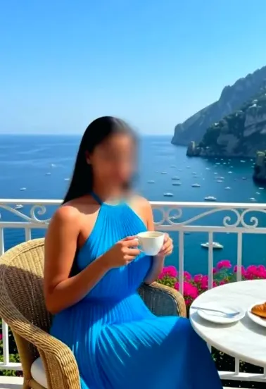 Laura, 40