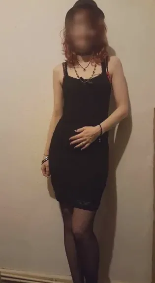 Rebecca, 35
