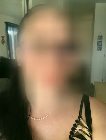 Rhian, 39