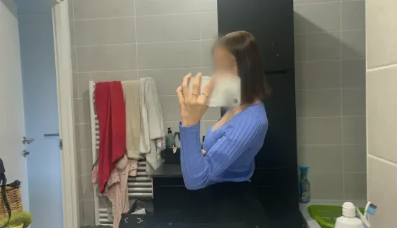 Skye, 21
